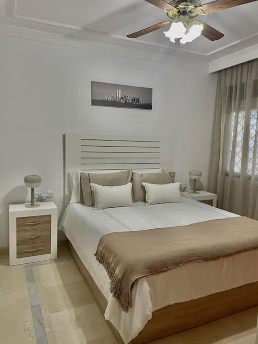 Piso En Marbella En Primera Linea De Playa מראה חיצוני תמונה